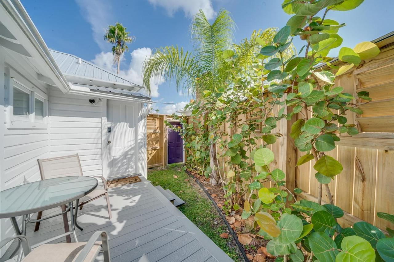 Updated Early 1900S 2Br Cottage Walking Distance To Downtown With Onsite Parking St. Augustine Kültér fotó